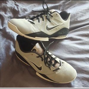 Nike AirMax size 13 like new very clean